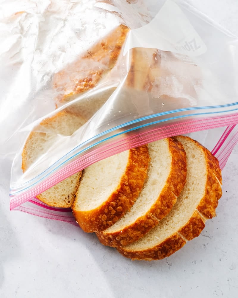 Can you freeze bread