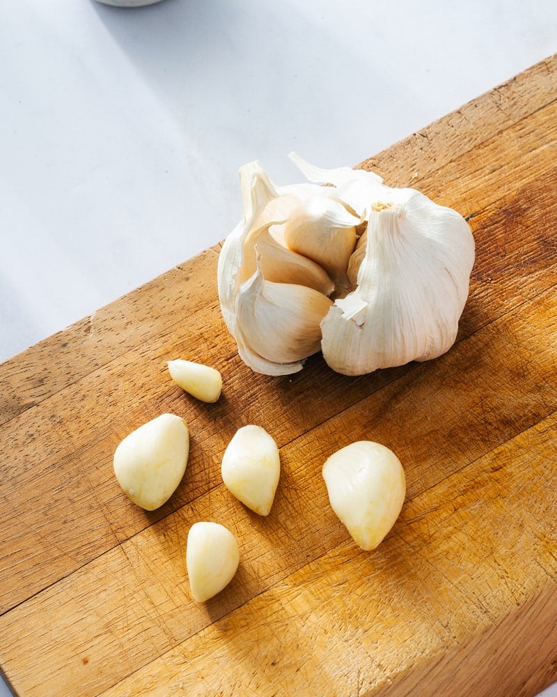 Can you freeze garlic