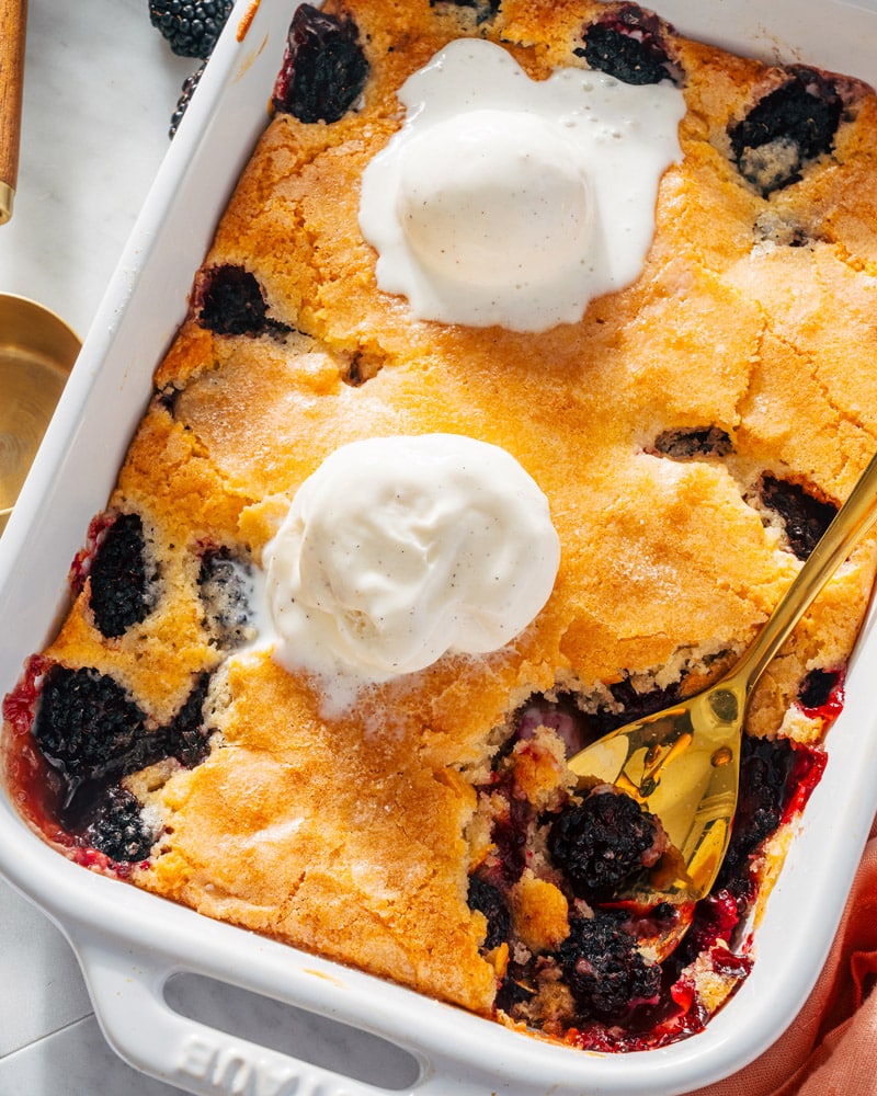 Blackberry cobbler