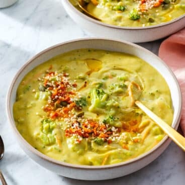 Vegan broccoli soup