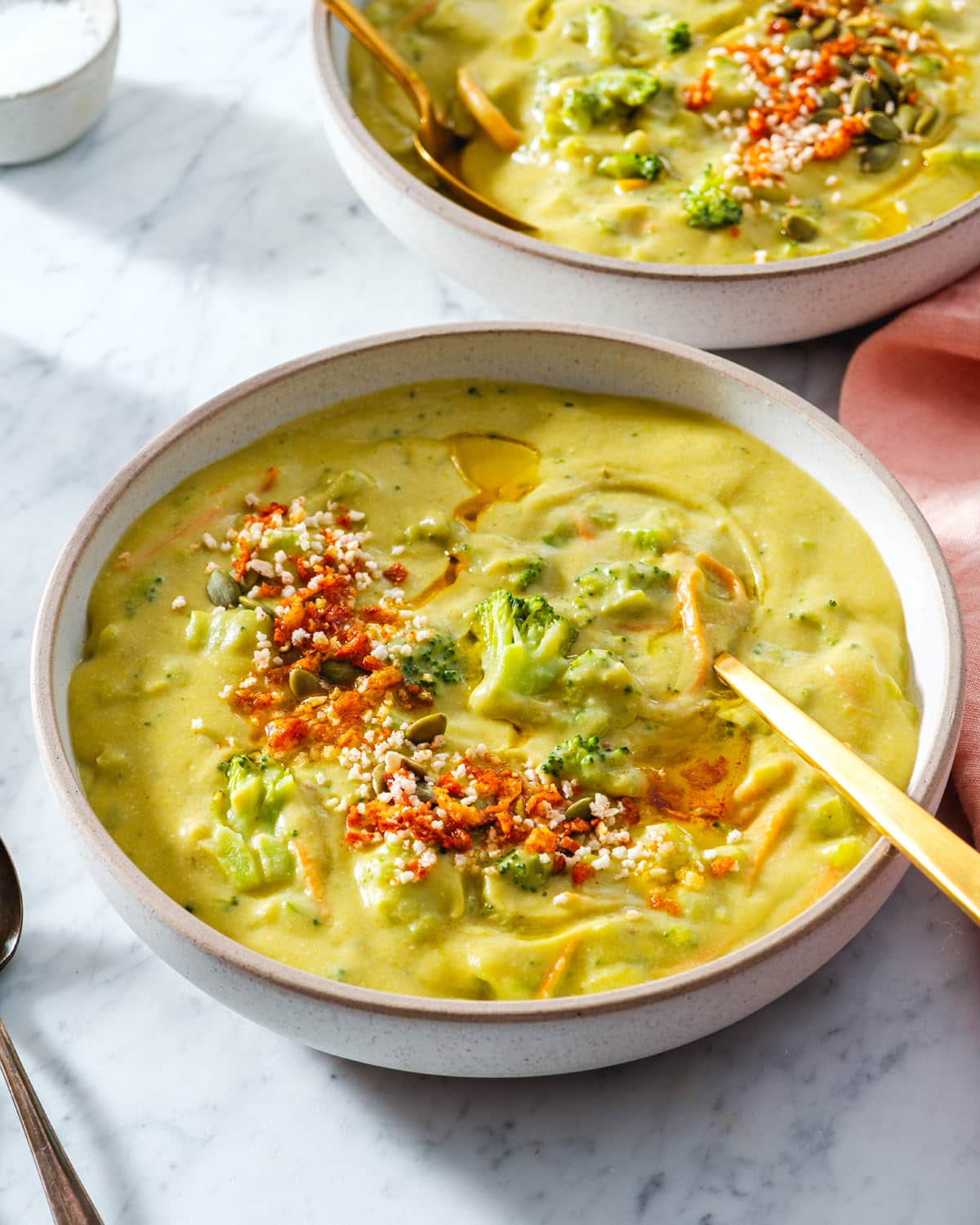 Vegan broccoli soup