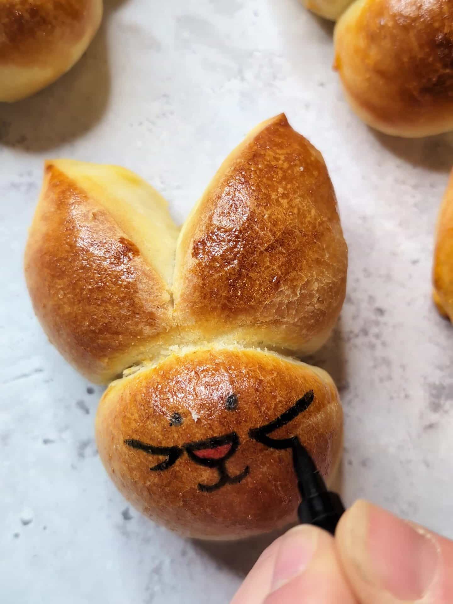 Bunny bread step 5: Add a face with food coloring markers