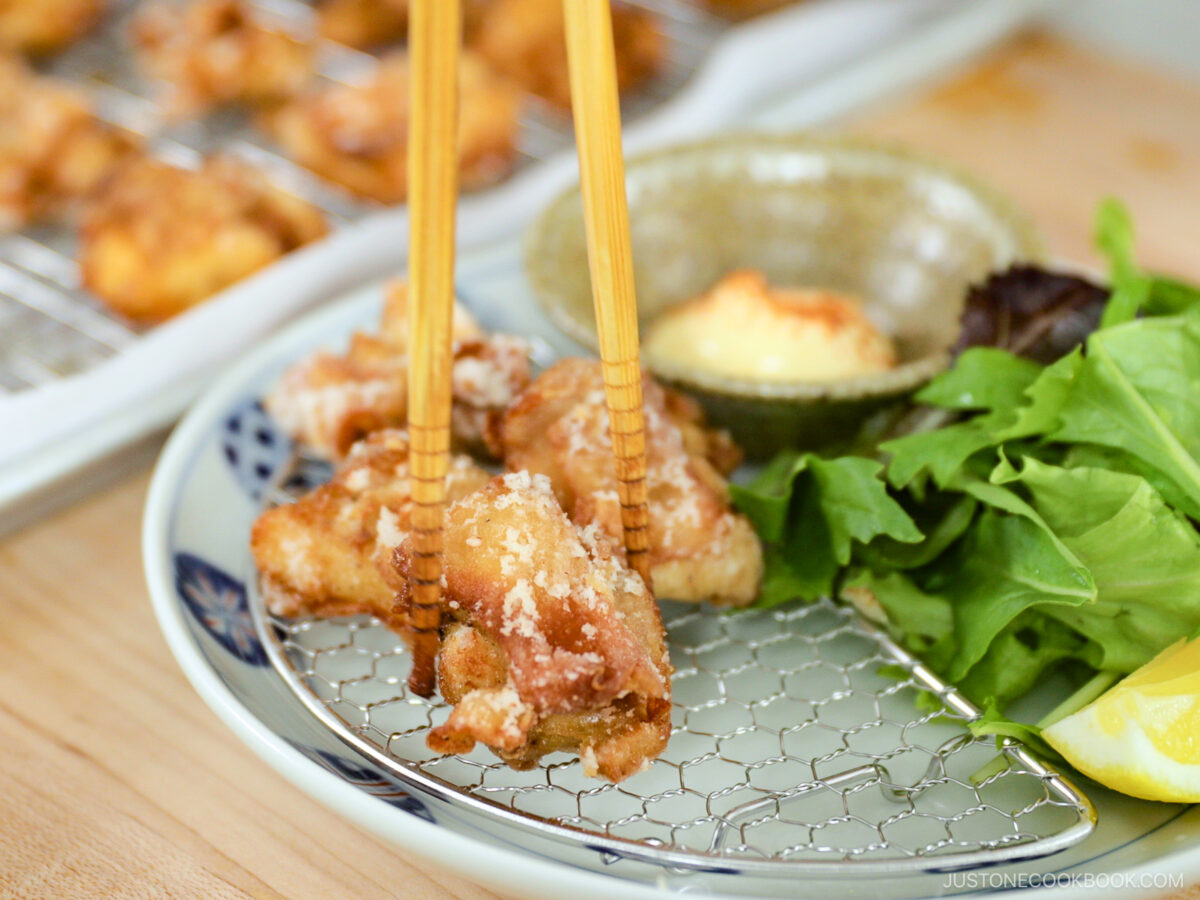 Serve karaage on a wire rack.