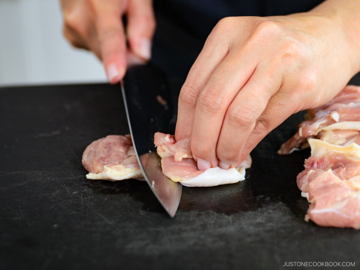 Cut the chicken into pieces.