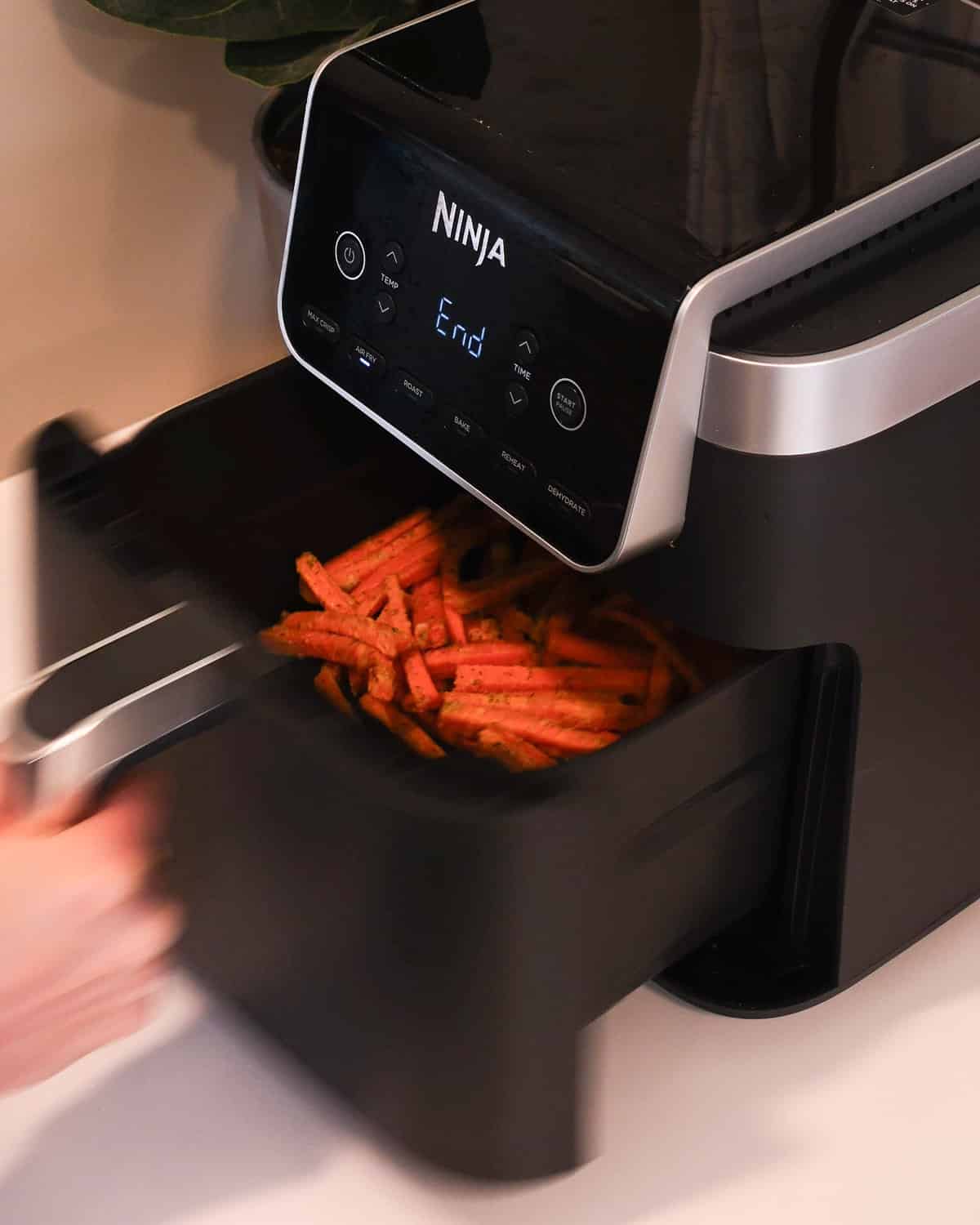 Carrot fries in air fryer