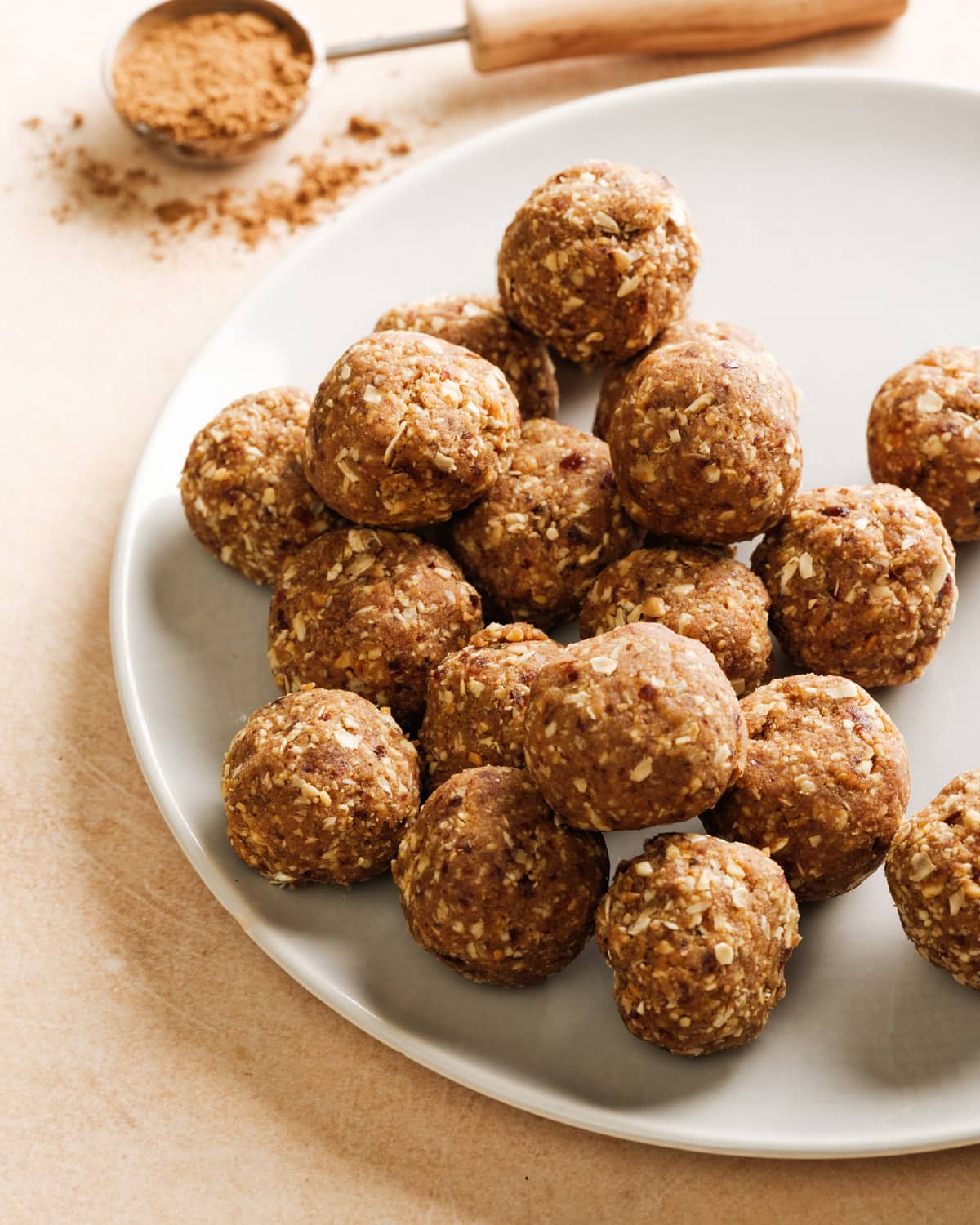 Pumpkin protein balls