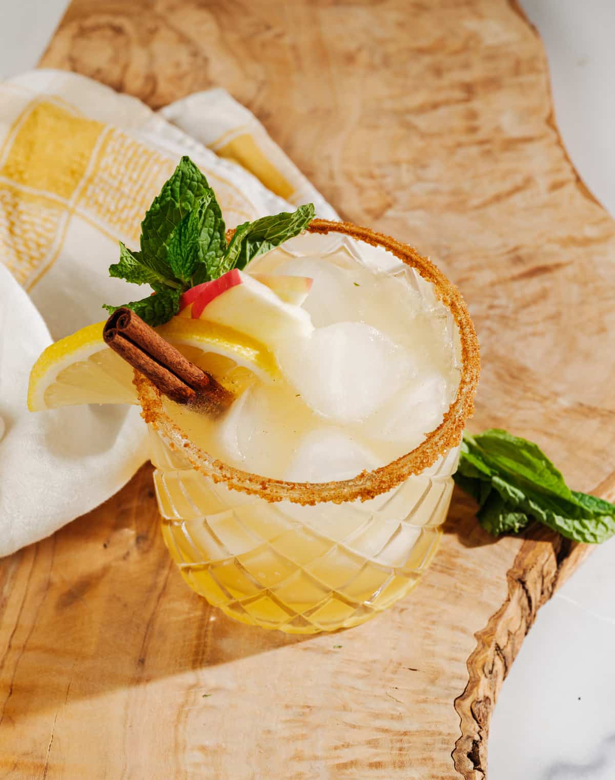 Apple cider mocktail